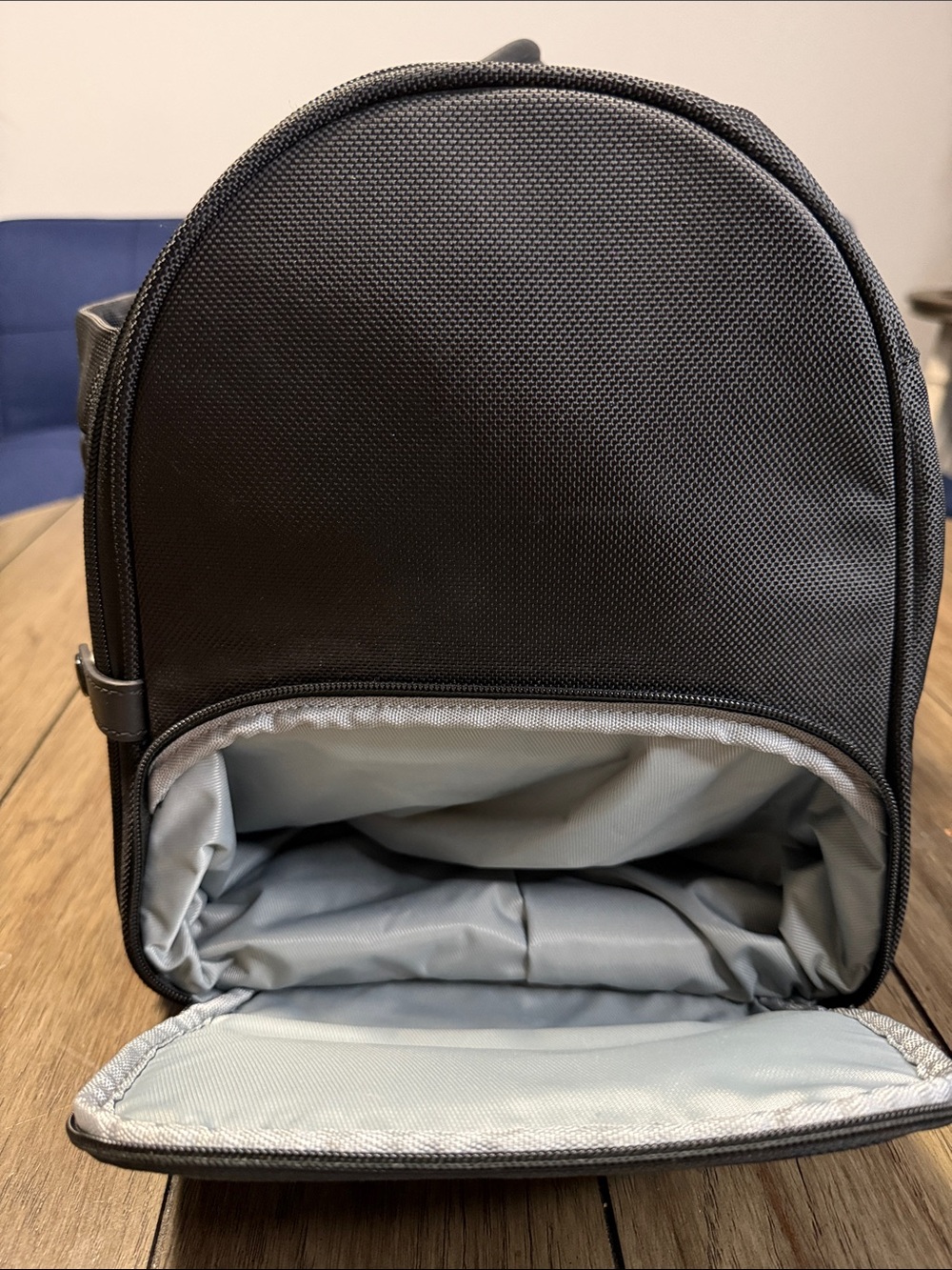 BRIGGS & RILEY Baseline Suiter Duffle Bag in Black - Picture 6 of 13